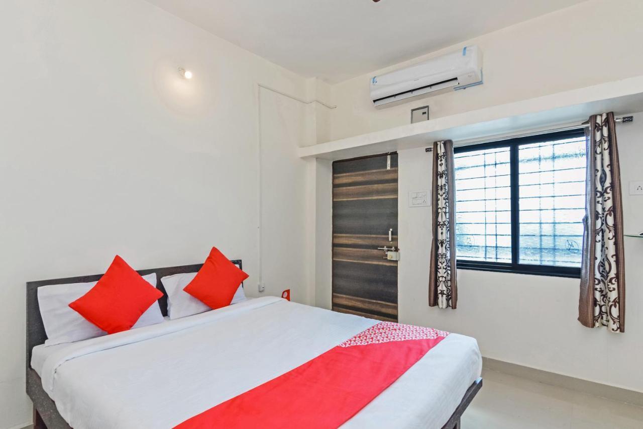 Dehu Collection O 24126 Hotel Sai Sagar מראה חיצוני תמונה